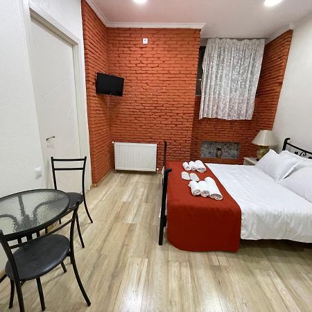 Aa Hotel Тбілісі Екстер'єр фото
