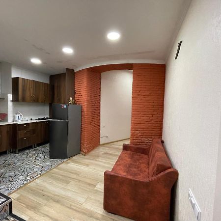 Aa Hotel Тбілісі Екстер'єр фото